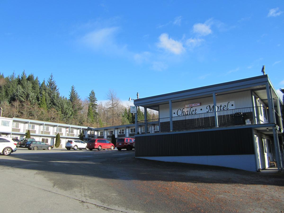 Chalet Inn Kitimat ภายนอก รูปภาพ